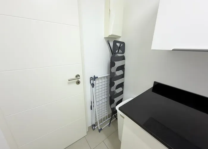 Immostay #3 - Penthouse Mit Zwei Balkonen & Seeblick, Parking & Wifi * Bremen