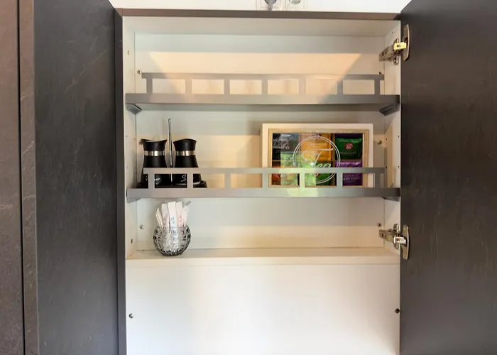 Immostay #3 - Penthouse Mit Zwei Balkonen & Seeblick, Parking & Wifi Apartment Bremen