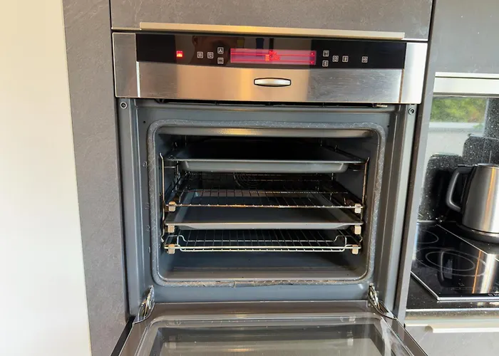 Apartment Immostay #3 - Penthouse Mit Zwei Balkonen & Seeblick, Parking & Wifi Bremen