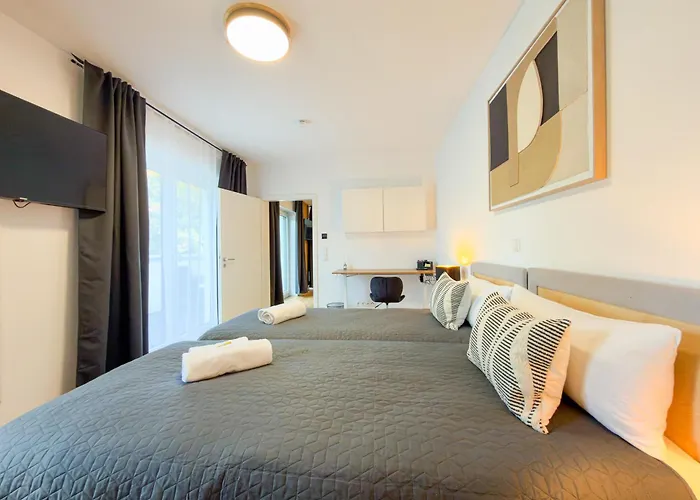 Immostay #3 - Penthouse Mit Zwei Balkonen & Seeblick, Parking & Wifi Apartment Bremen