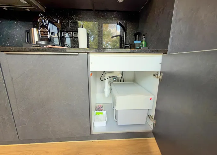 Immostay #3 - Penthouse Mit Zwei Balkonen & Seeblick, Parking & Wifi * Bremen