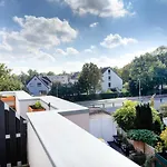 Immostay #3 - Penthouse Mit Zwei Balkonen&seeblick, Parking&wifi Apartment