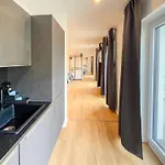 Immostay #3 - Penthouse Mit Zwei Balkonen & Seeblick, Parking & Wifi