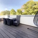 Immostay #3 - Penthouse Mit Zwei Balkonen & Seeblick, Parking & Wifi Bremen