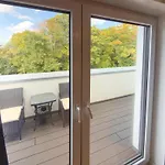 Immostay #3 - Penthouse Mit Zwei Balkonen & Seeblick, Parking & Wifi *