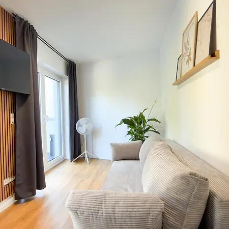 Immostay #3 - Penthouse Mit Zwei Balkonen & Seeblick, Parking & Wifi ブレーメン