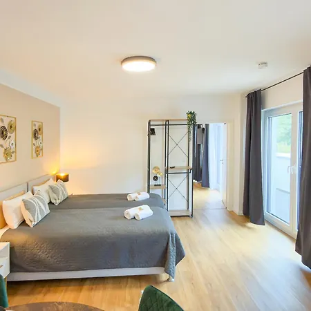 Immostay #3 - Penthouse Mit Zwei Balkonen & Seeblick, Parking & Wifi Апартаменти *
