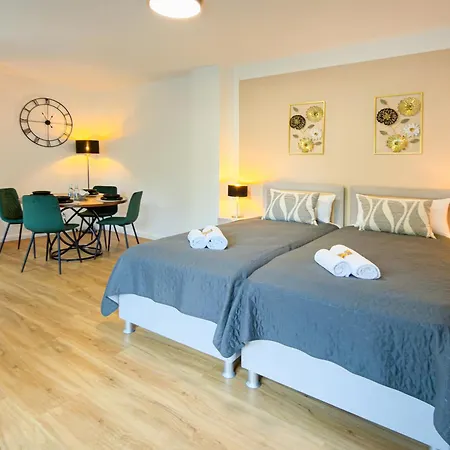 公寓 Immostay #3 - Penthouse Mit Zwei Balkonen & Seeblick, Parking & Wifi 不莱梅