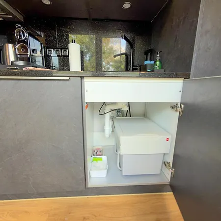 Immostay #3 - Penthouse Mit Zwei Balkonen & Seeblick, Parking & Wifi * Brema