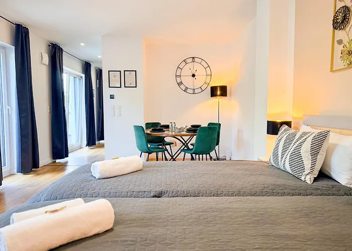 아파트 Immostay #3 - Penthouse Mit Zwei Balkonen & Seeblick, Parking & Wifi *