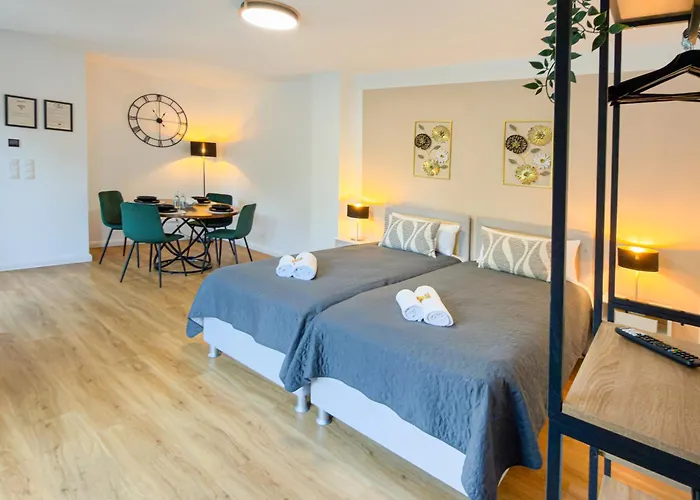 公寓 Immostay #3 - Penthouse Mit Zwei Balkonen & Seeblick, Parking & Wifi 不莱梅