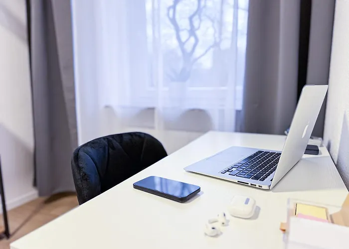 아파트 Immostay #3 - Penthouse Mit Zwei Balkonen & Seeblick, Parking & Wifi 브레멘