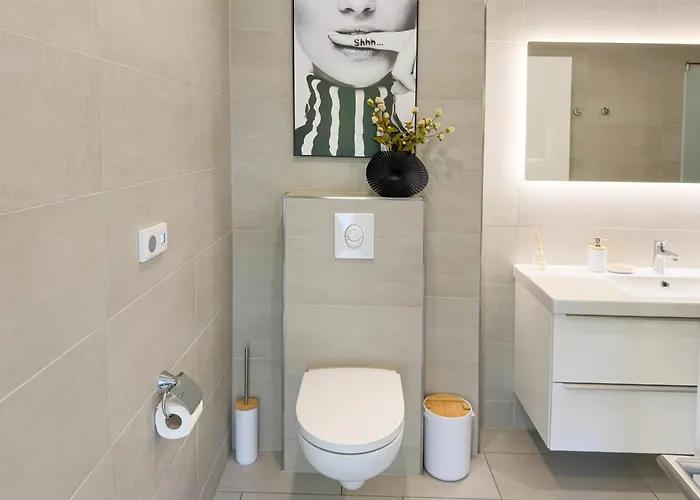 아파트 Immostay #3 - Penthouse Mit Zwei Balkonen & Seeblick, Parking & Wifi 브레멘