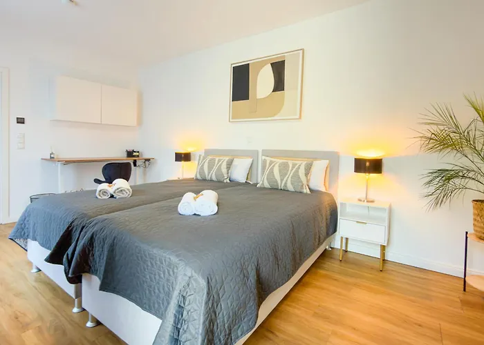 公寓 Immostay #3 - Penthouse Mit Zwei Balkonen & Seeblick, Parking & Wifi