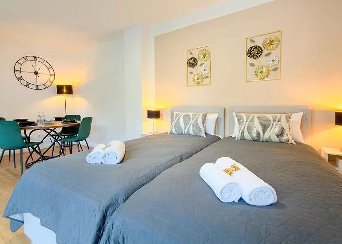 公寓 Immostay #3 - Penthouse Mit Zwei Balkonen & Seeblick, Parking & Wifi *