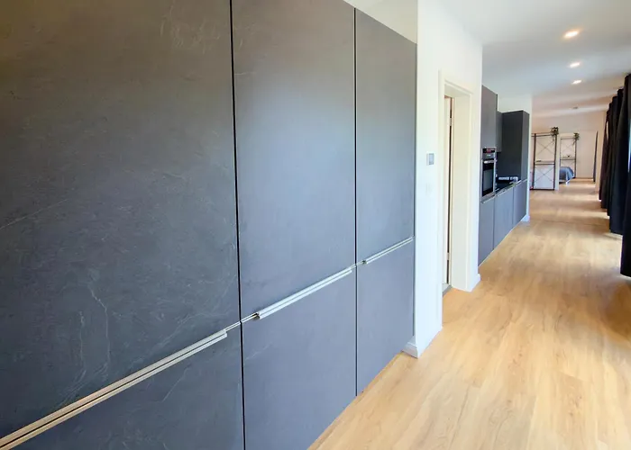 Immostay #3 - Penthouse Mit Zwei Balkonen & Seeblick, Parking & Wifi