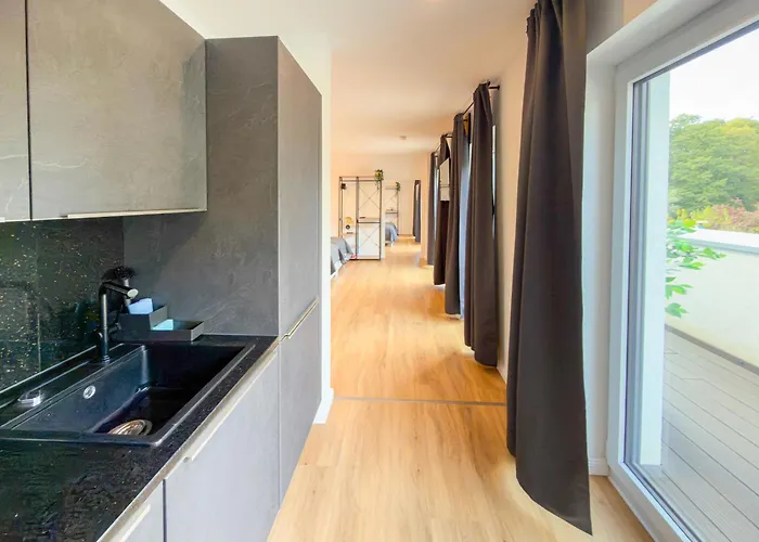 Immostay #3 - Penthouse Mit Zwei Balkonen & Seeblick, Parking & Wifi